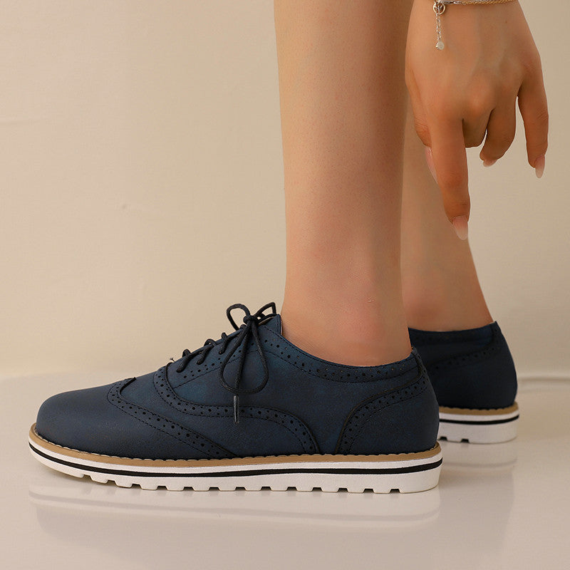 Scarpe Stringate Donna in Pelle con Dettagli Cut-Out