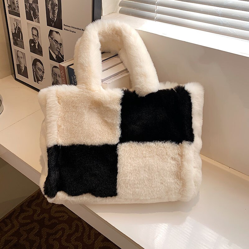 Borsa a mano in peluche elegante da donna, accessorio invernale versatile 13