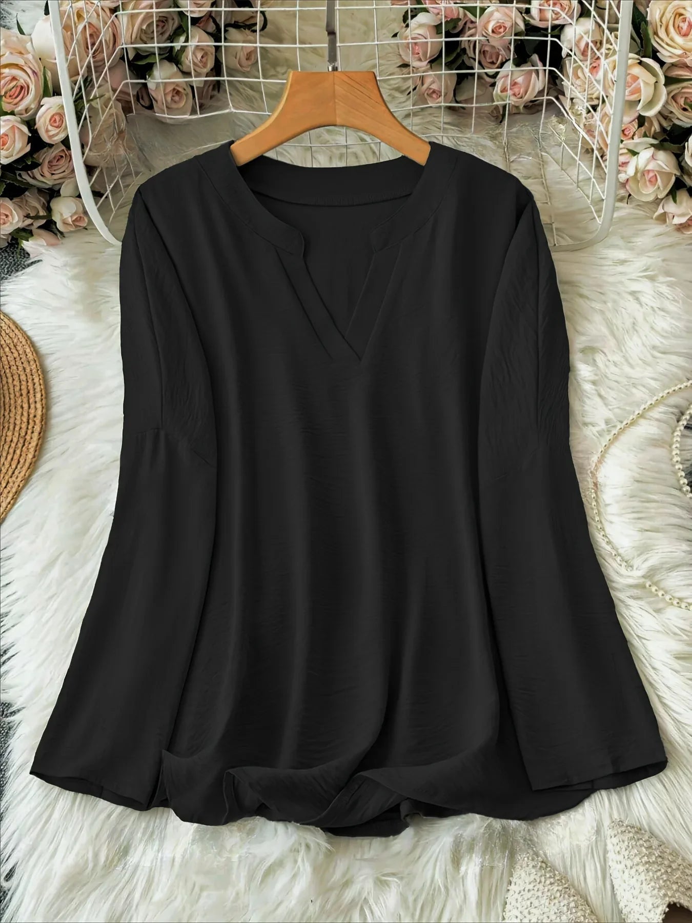 Briela | Blusa a V in Tessuto Leggero