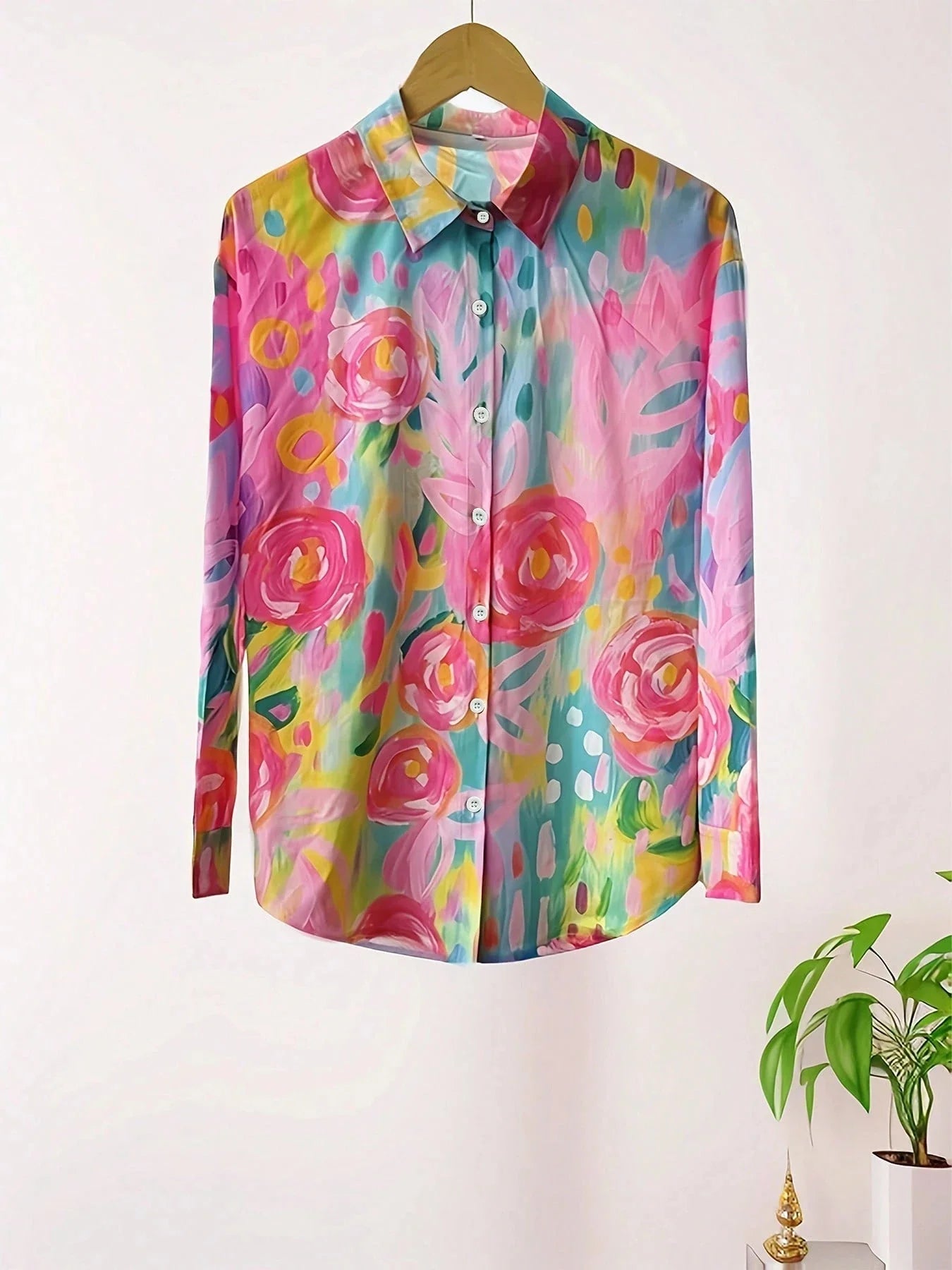 Camicetta Donna Elegante Colorata con Stampa Giocosa - Stile Versatile per Ogni Occasione 6