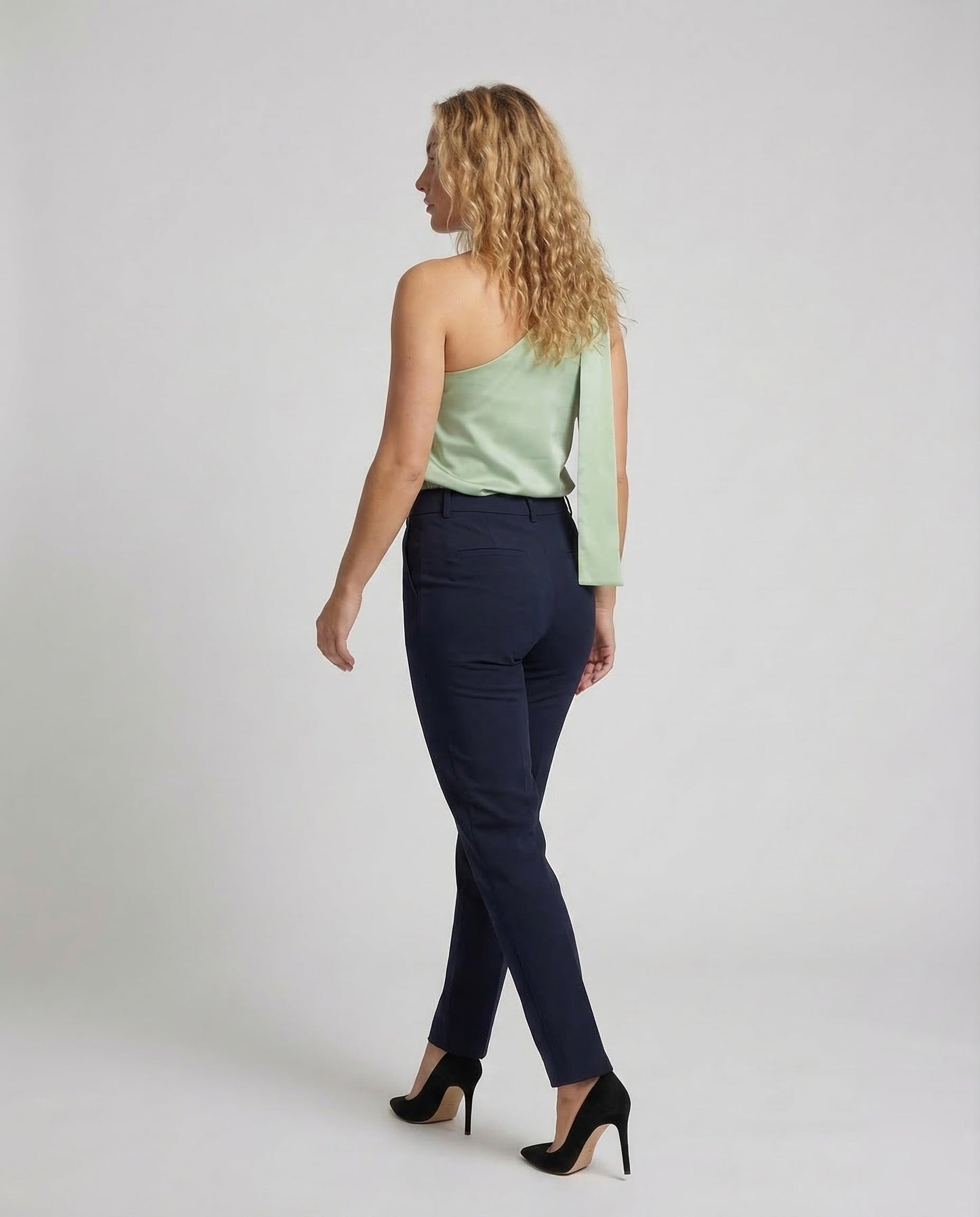 Product 15537216225610 - back_view