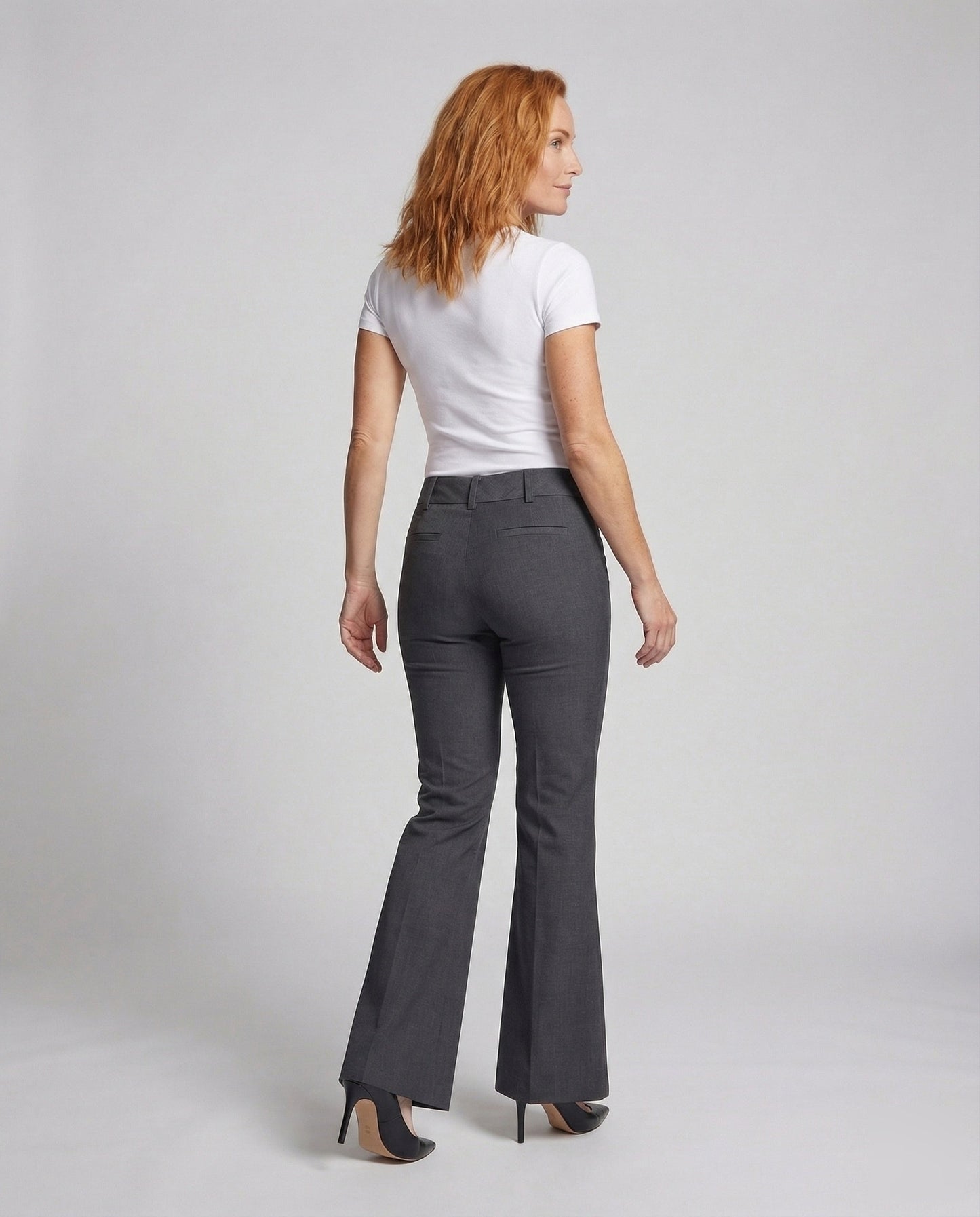 Pantaloni Donna a Zampa con Piega Vita Alta