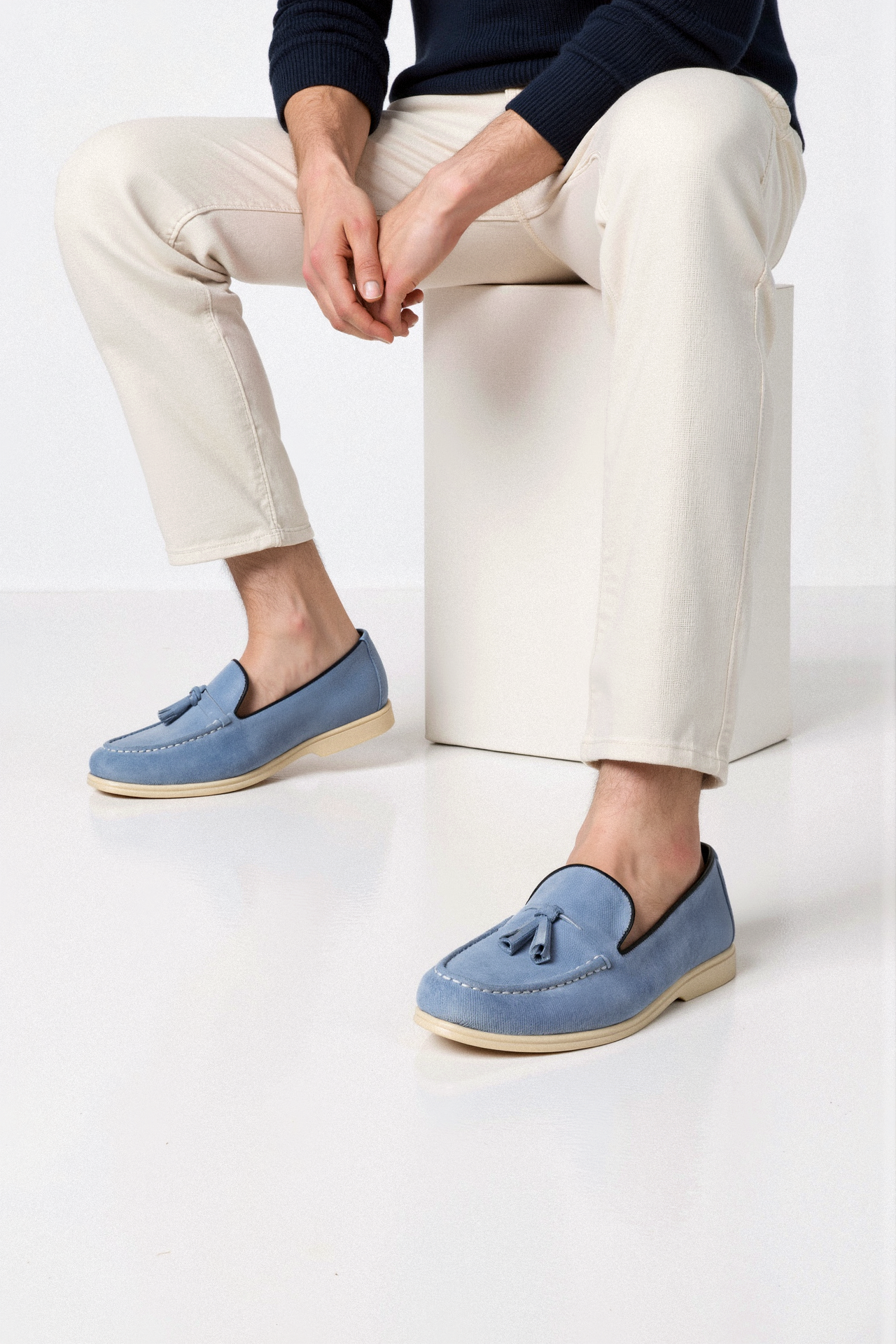 Mocassini Uomo con Nappine Eleganti e Comodi