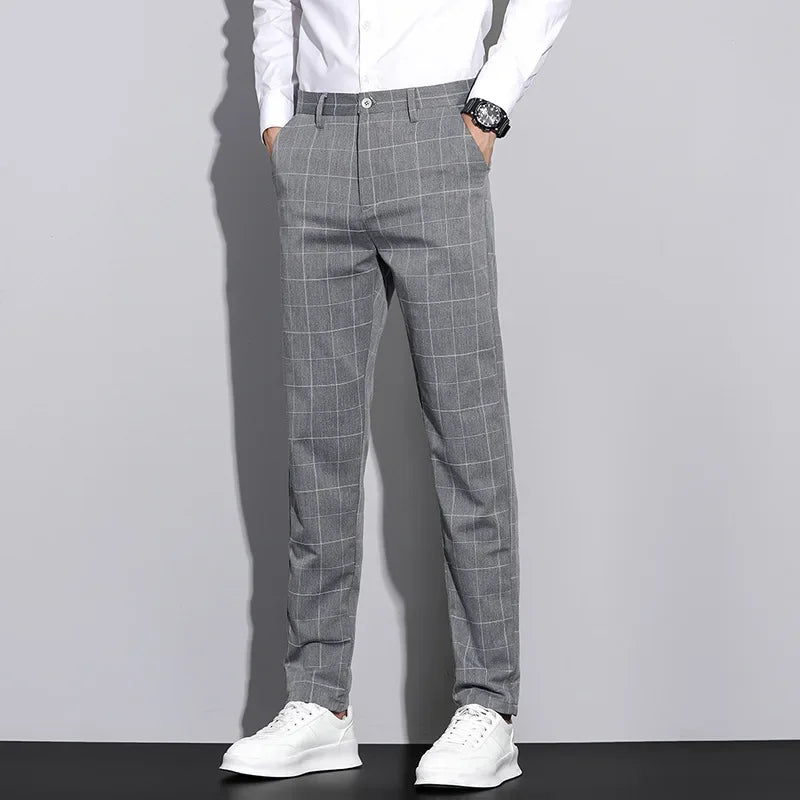 Pantaloni Uomo con Motivo a Righe Stile Strutturato