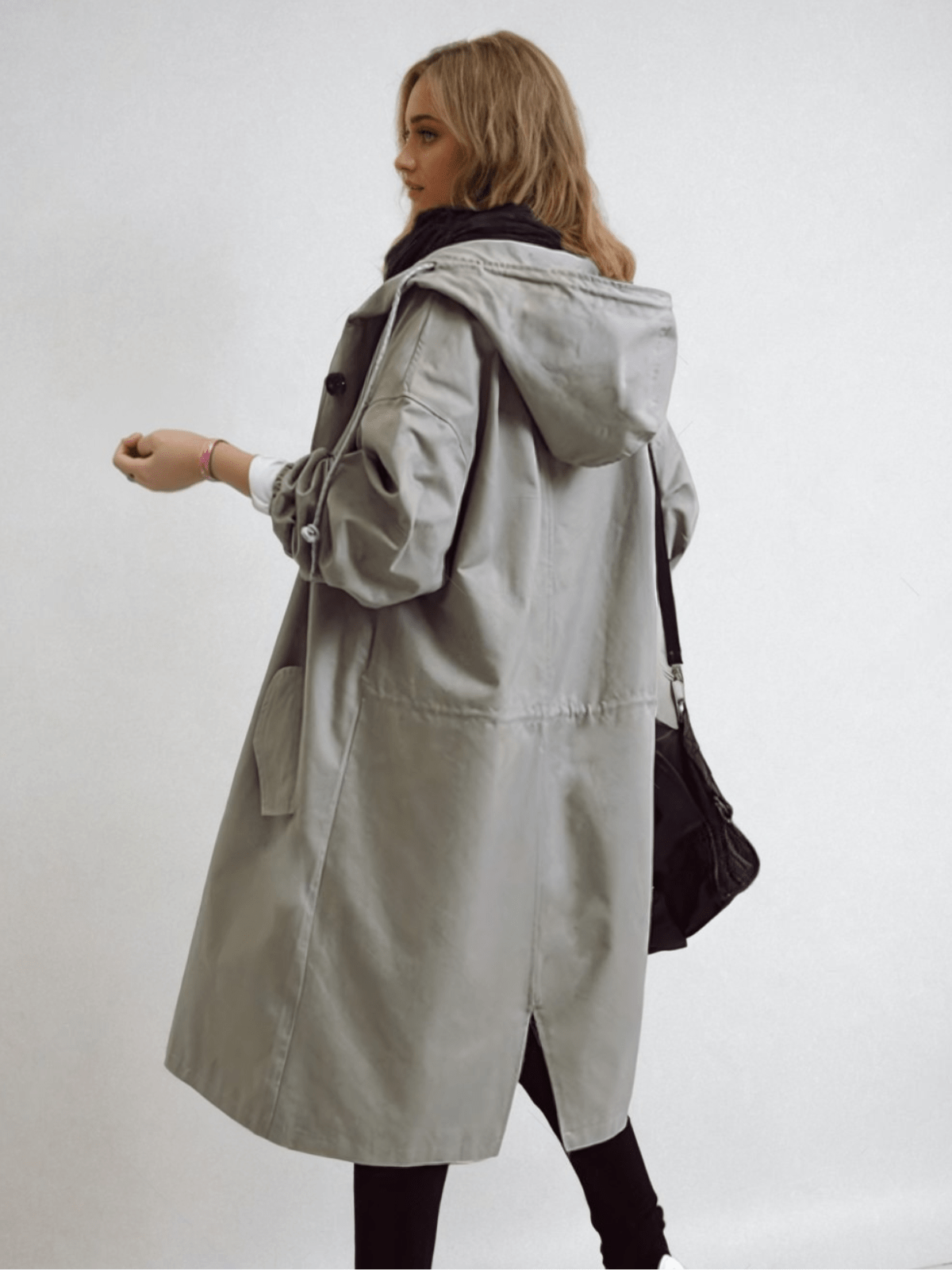 Cappotto Trench Donna con Bottoni e Collo Alto Elegante