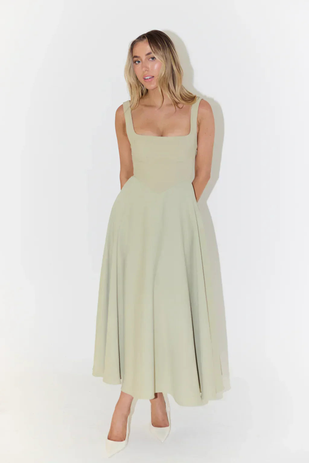Abito Midi Donna Elegante Vestibilità Classica