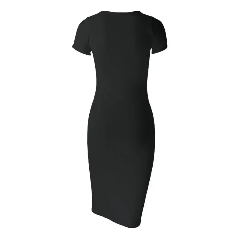 Robe midi noire à manches courtes, ajustée, en tissu doux et extensible, avec une coupe flatteuse et une finition soignée.