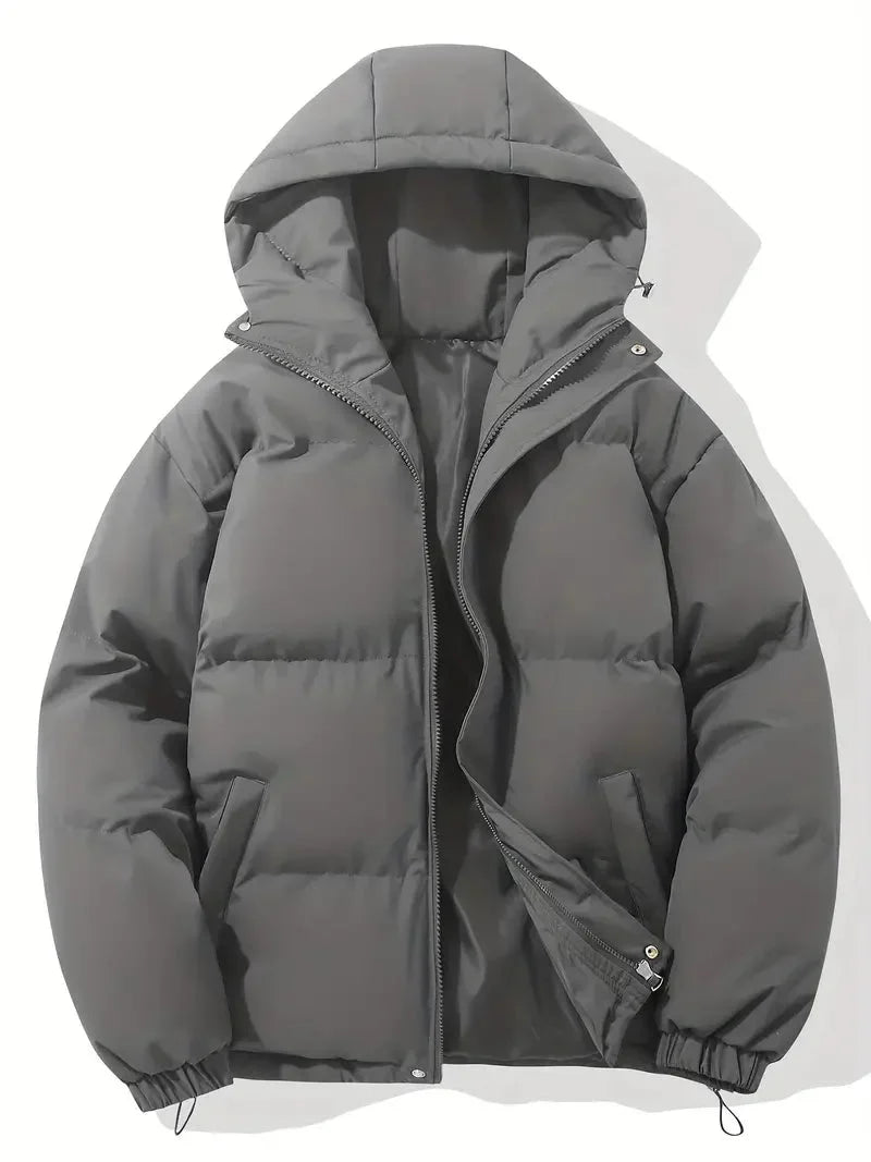 Veste d'hiver femme violette avec capuche ajustable et fermeture éclair, conçue pour les journées froides.