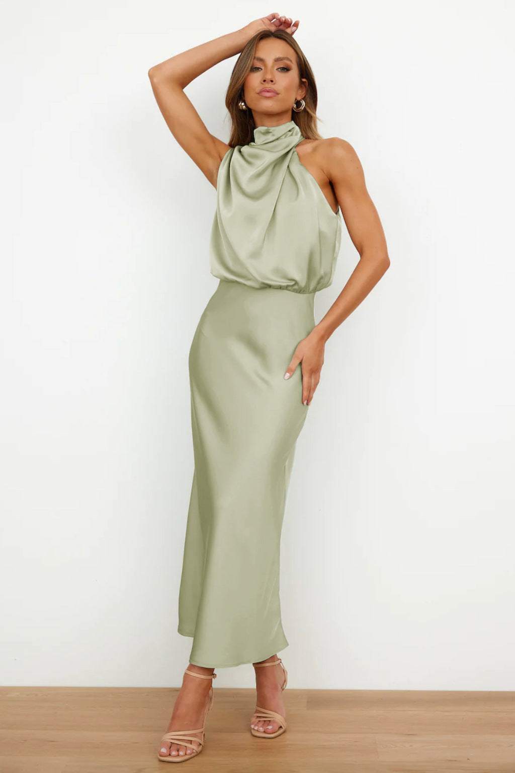 Abito Donna Scollo Halter Taglio A-Linea