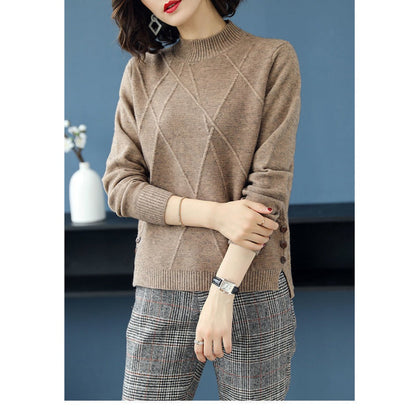 Maglione Donna con Bottoni Laterali in Maglia Morbida
