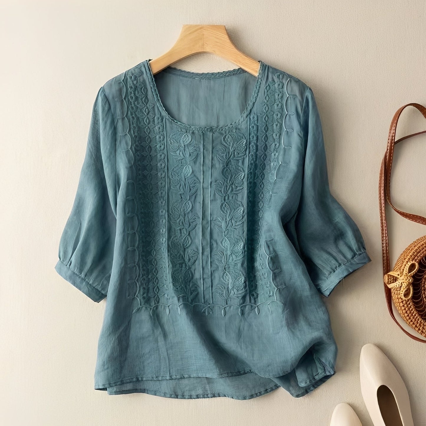 Camicia Donna Ricamata Manica Elegante