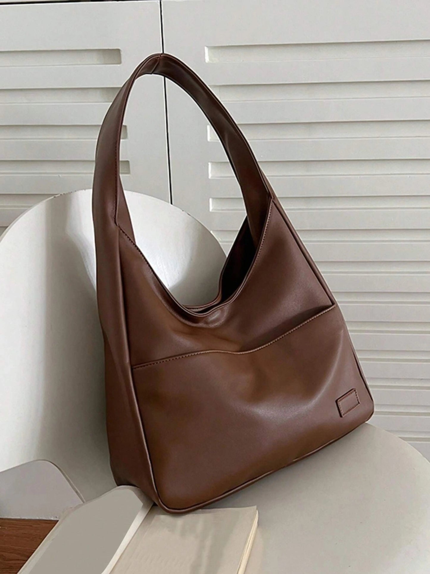 Borsa a Spalla Donna Stile Classico Compatta