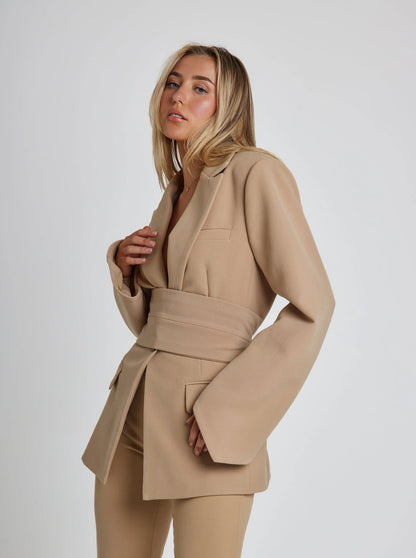 Blazer Donna con Cintura Elegante Scollo Classico