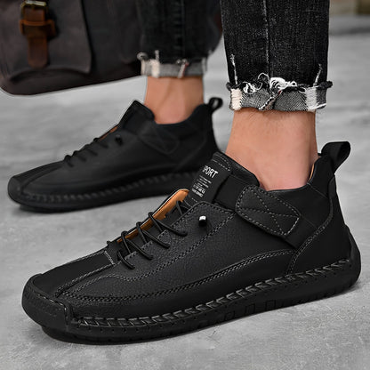 Sneakers Uomo Leggere con Supporto Design Moderno