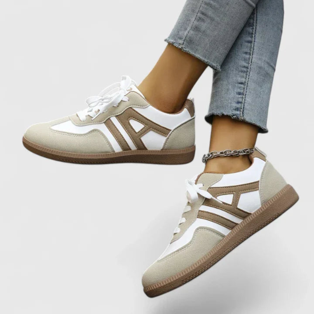 Sneakers Donna Retro con Lacci Stile Classico - Brentozzi