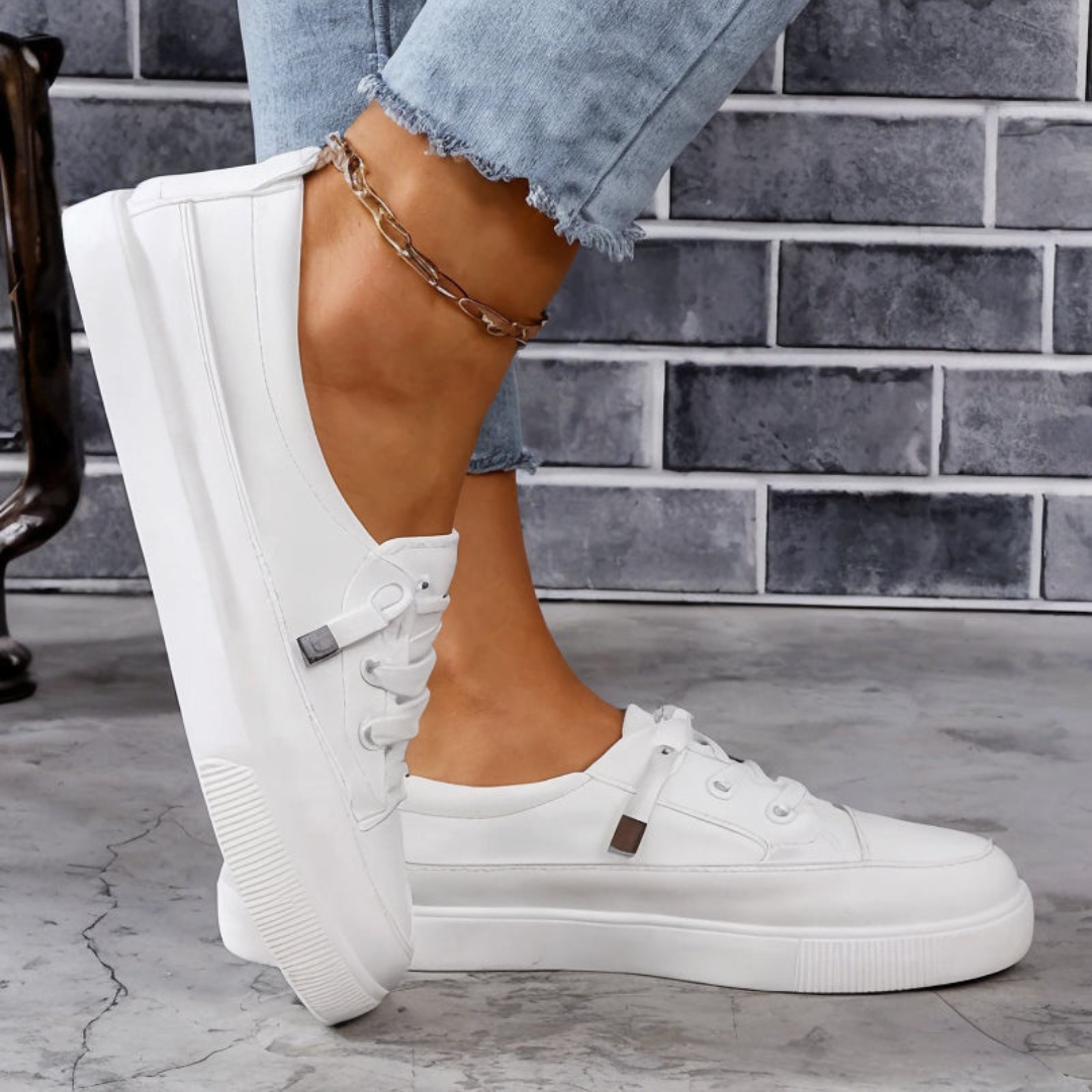 Sneakers Donna Minimaliste con Lacci Design Semplice - Brentozzi