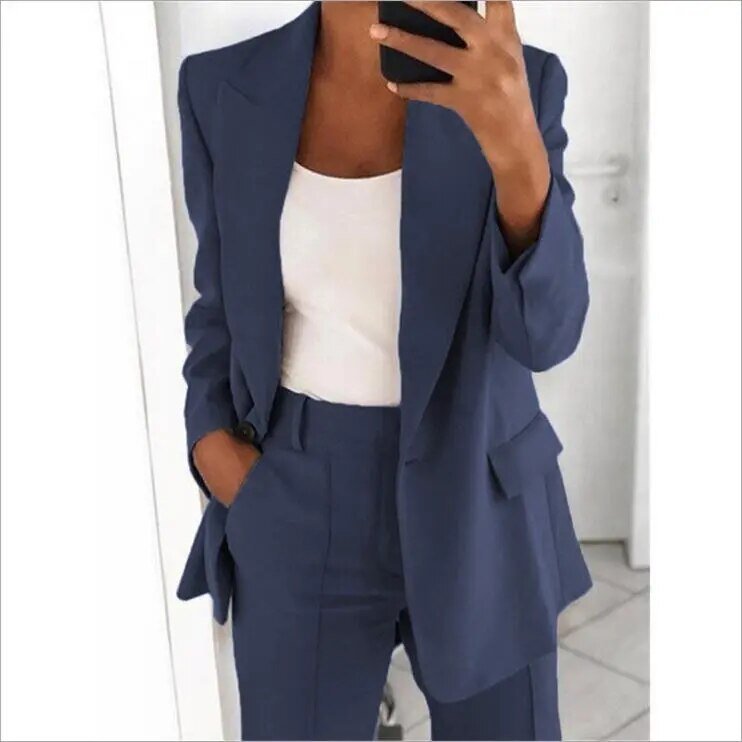 Completo Donna Elegante Taglio Moderno