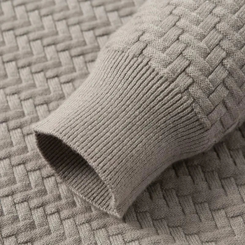 Maglione Uomo Girocollo con Motivo a Rilievo