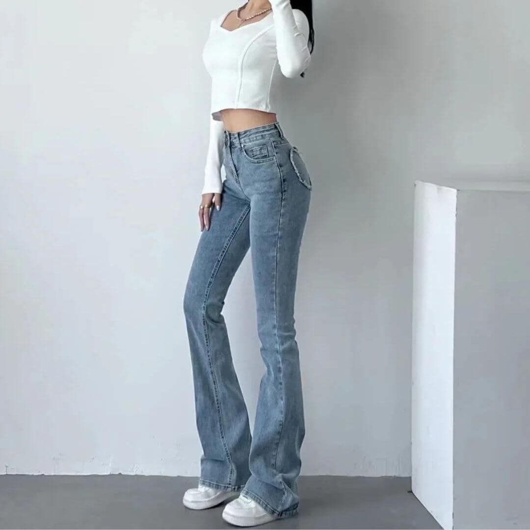 Jeans Donna Vita Alta con Frange a Cuore Taglio Svasato