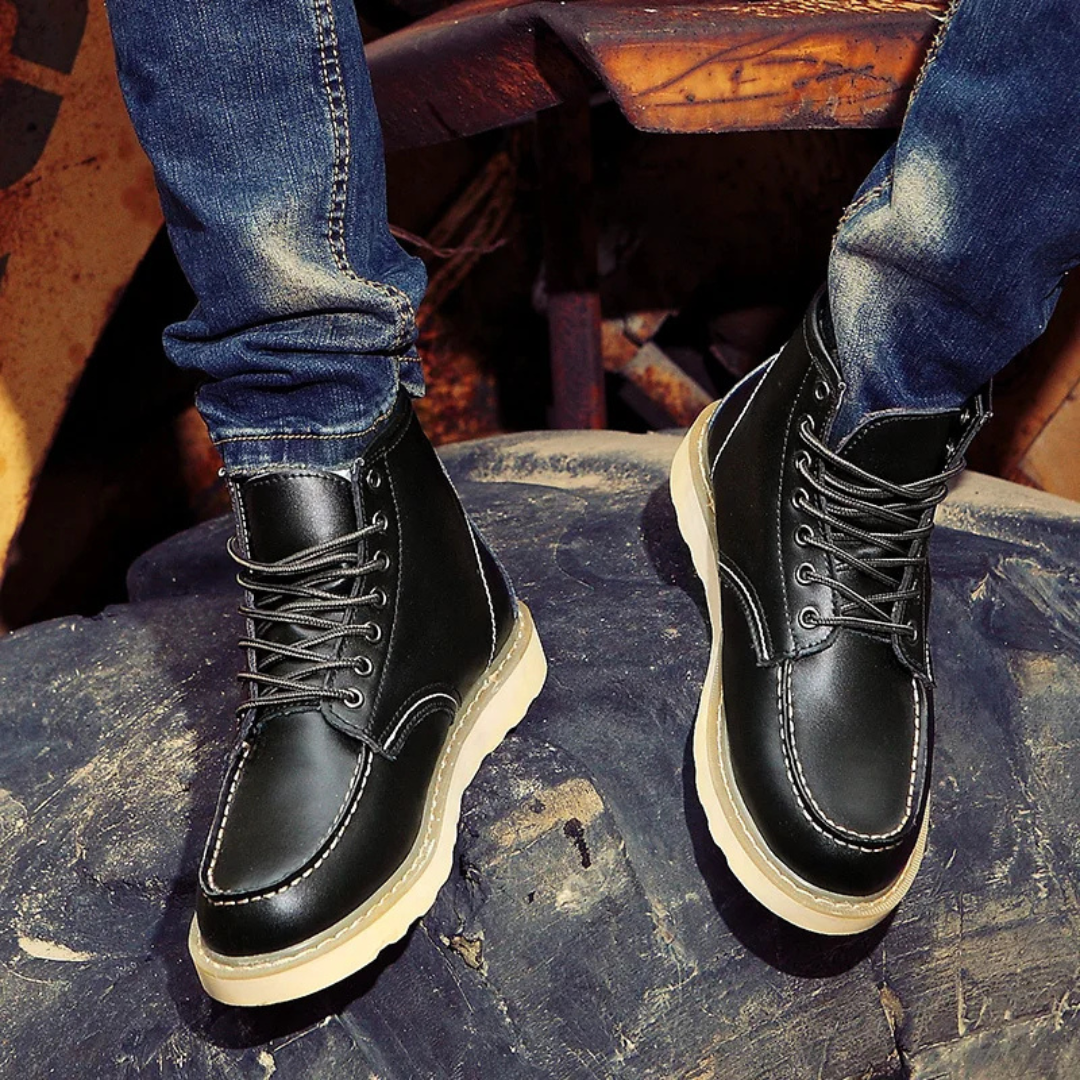 Stivaletti Uomo Vintage con Suola Robusta e Design Solido - Brentozzi
