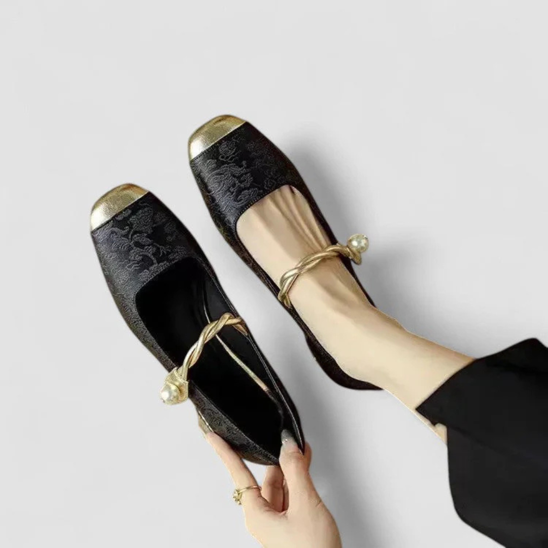 Scarpe Donna con Cinturino Tacco Basso