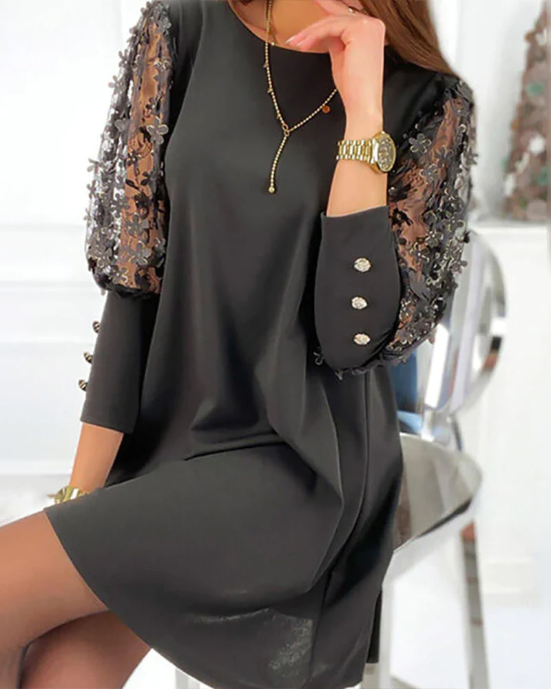 Abito Mini Donna con Maniche in Pizzo Elegante