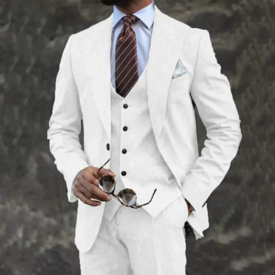 Completo Uomo Tre Pezzi Slim con Colletto