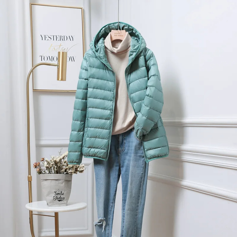 Piumino Donna con Cappuccio e Chiusura Zip