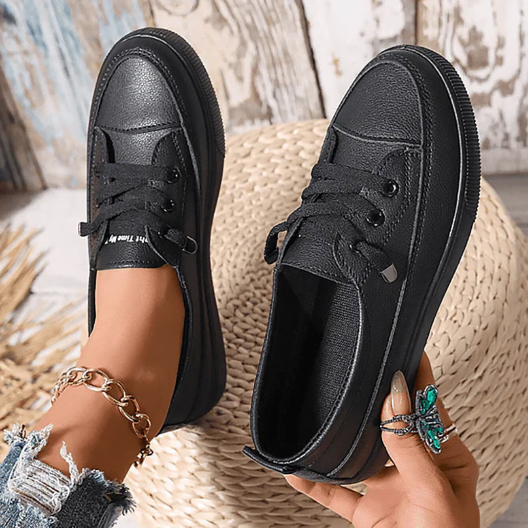 Sneakers Donna Minimaliste con Lacci Design Semplice