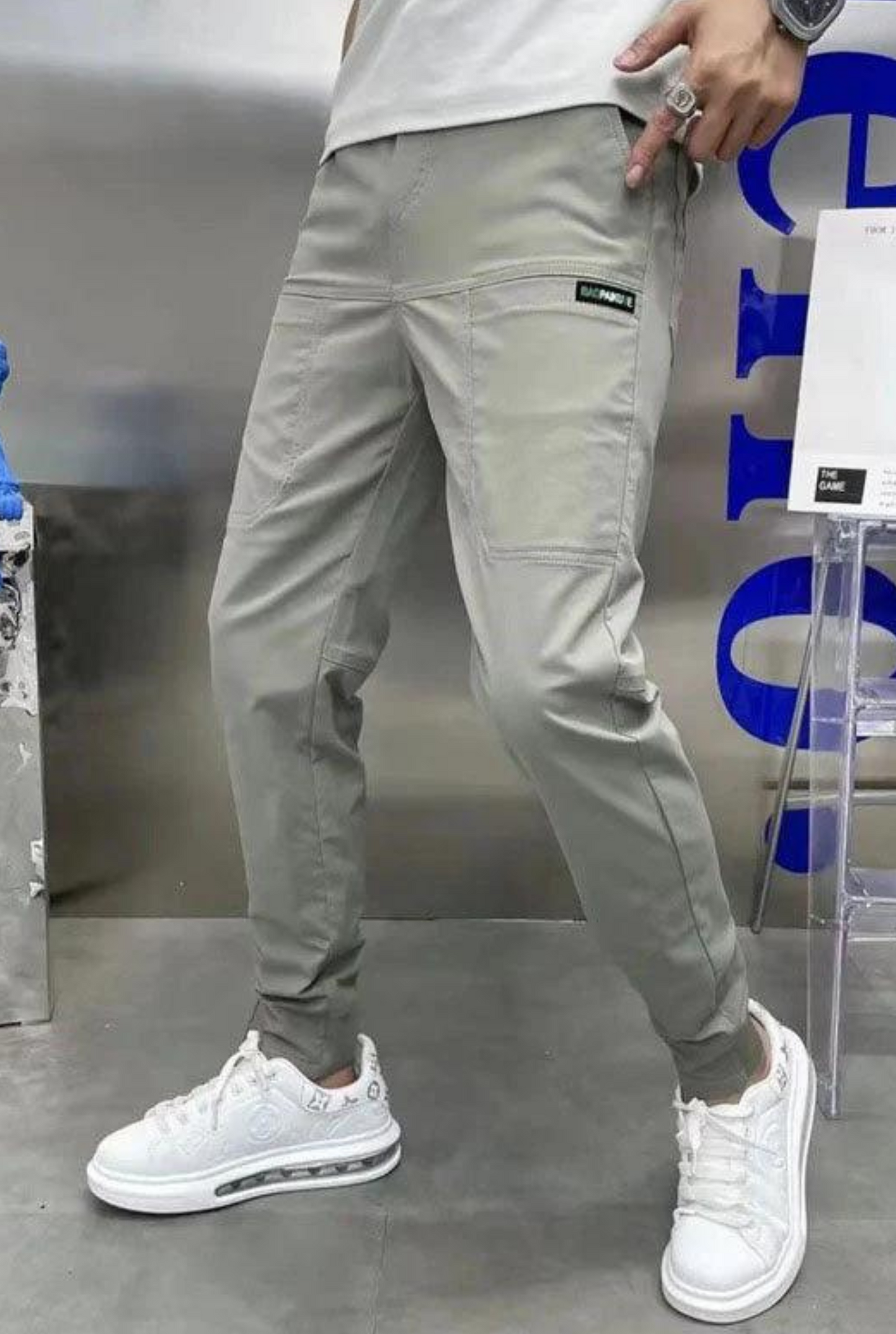 Pantaloni Cargo Uomo in Tessuto Stretch Vestibilità Regolare