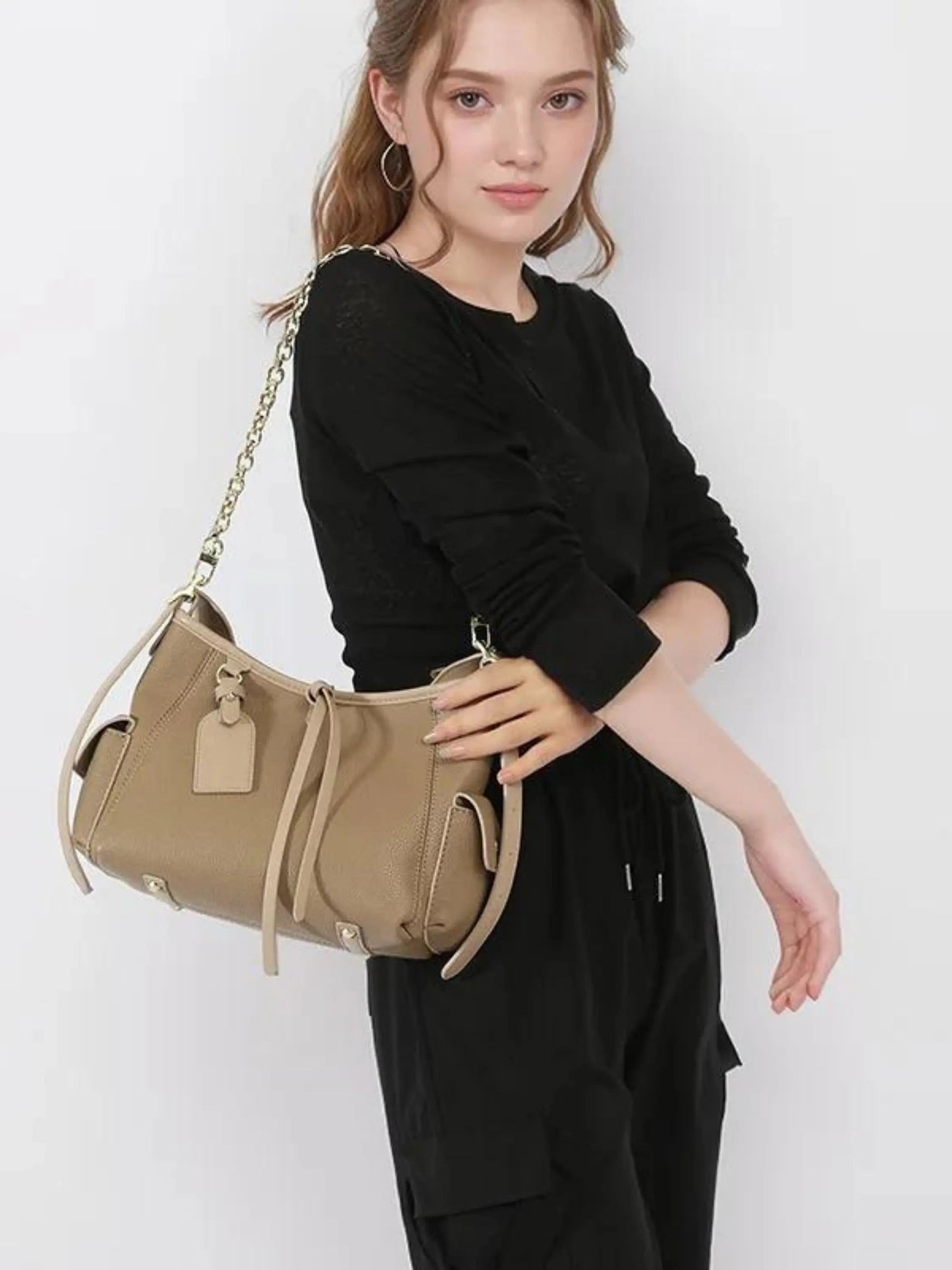 Borsa a Tracolla Donna in Pelle con Catena Decorativa
