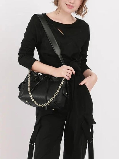 Borsa a Tracolla Donna in Pelle con Catena Decorativa