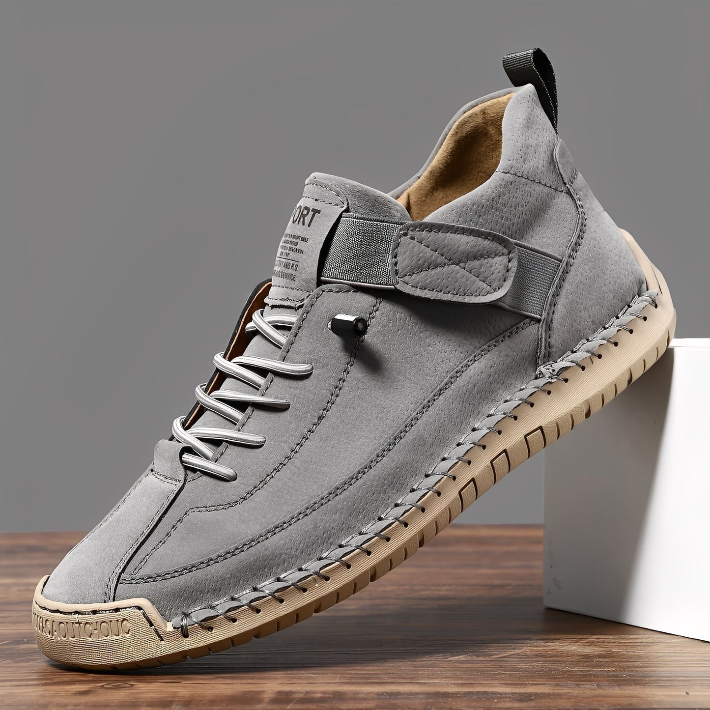 Sneakers Uomo Leggere con Supporto Design Moderno
