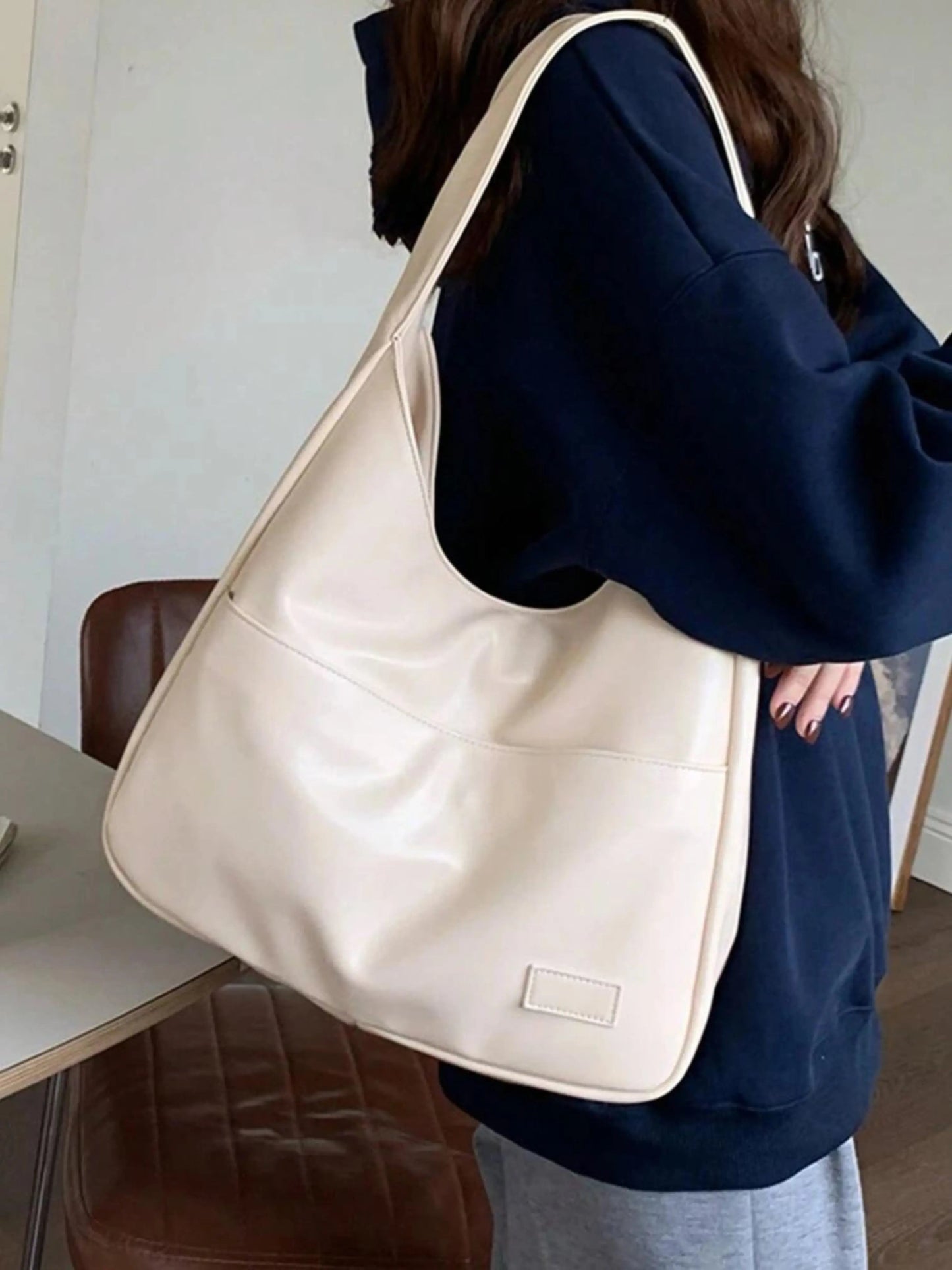 Borsa a Spalla Donna Stile Classico Compatta