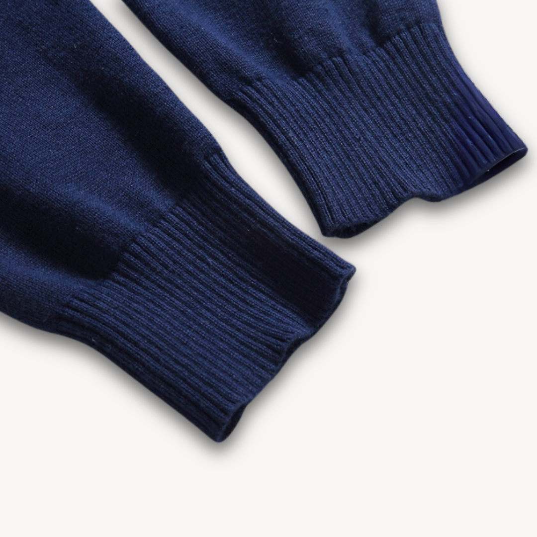 Maglione Uomo Scollo a V Taglio Slim Business Casual