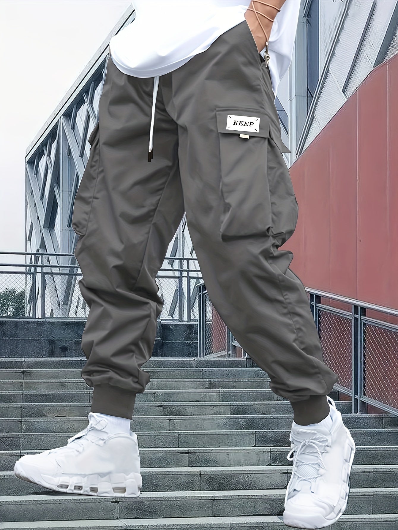 Pantaloni Cargo Uomo Streetwear Tasche e Polsini Elasticizzati