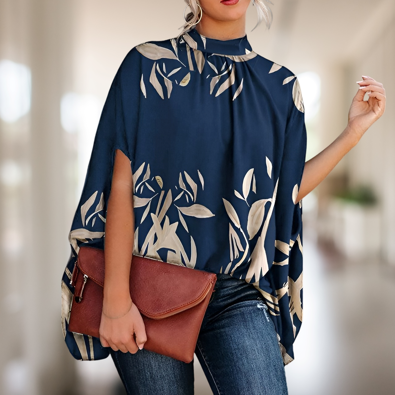 Blusa Donna Taglio Svasato Manica Lunga