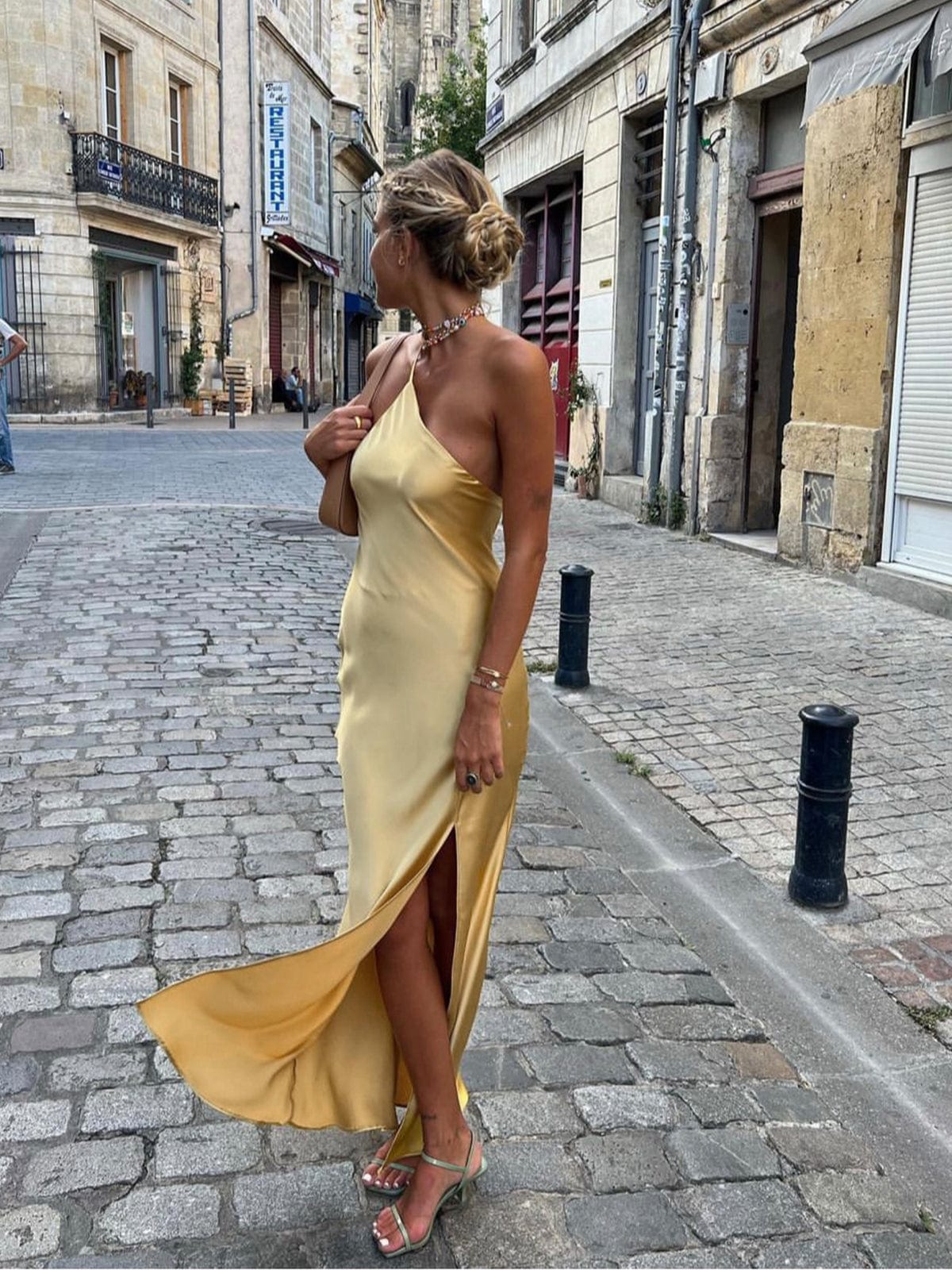 Abito Elegante Donna in Satin Scollo Schiena Scoperta - Brentozzi