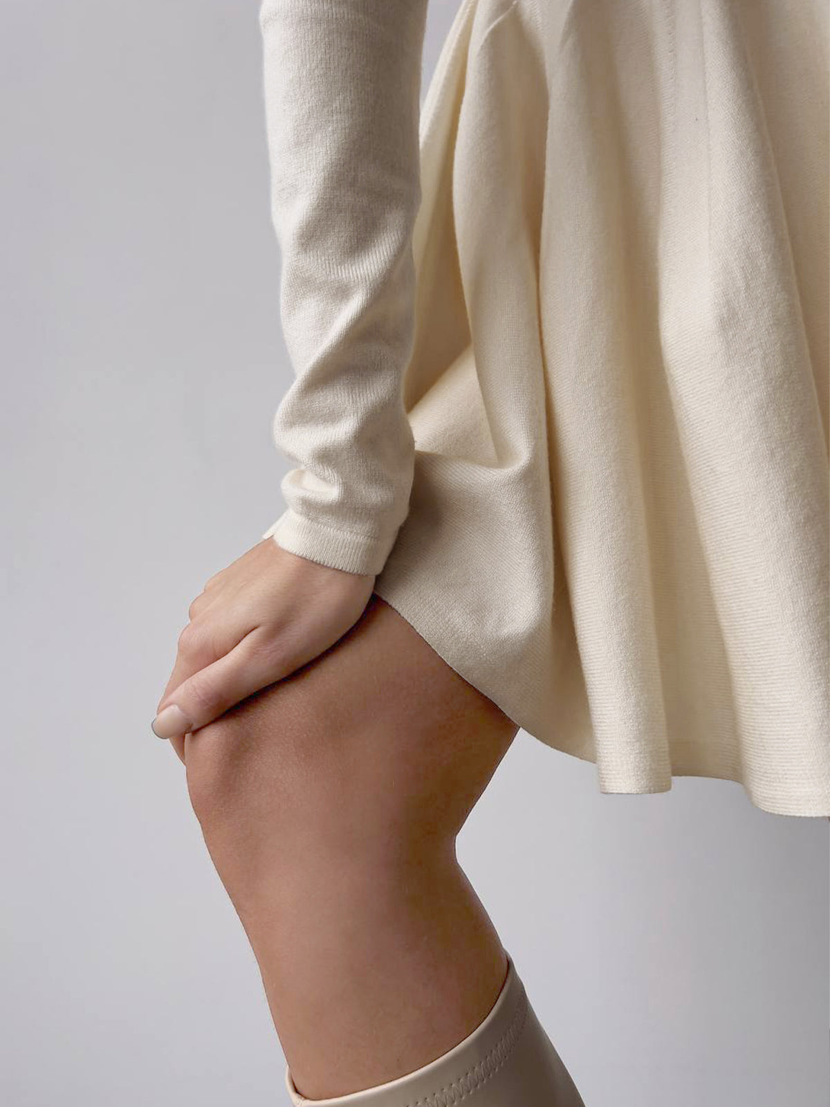 Abito Mini Donna Taglio Vita Maniche Lunghe