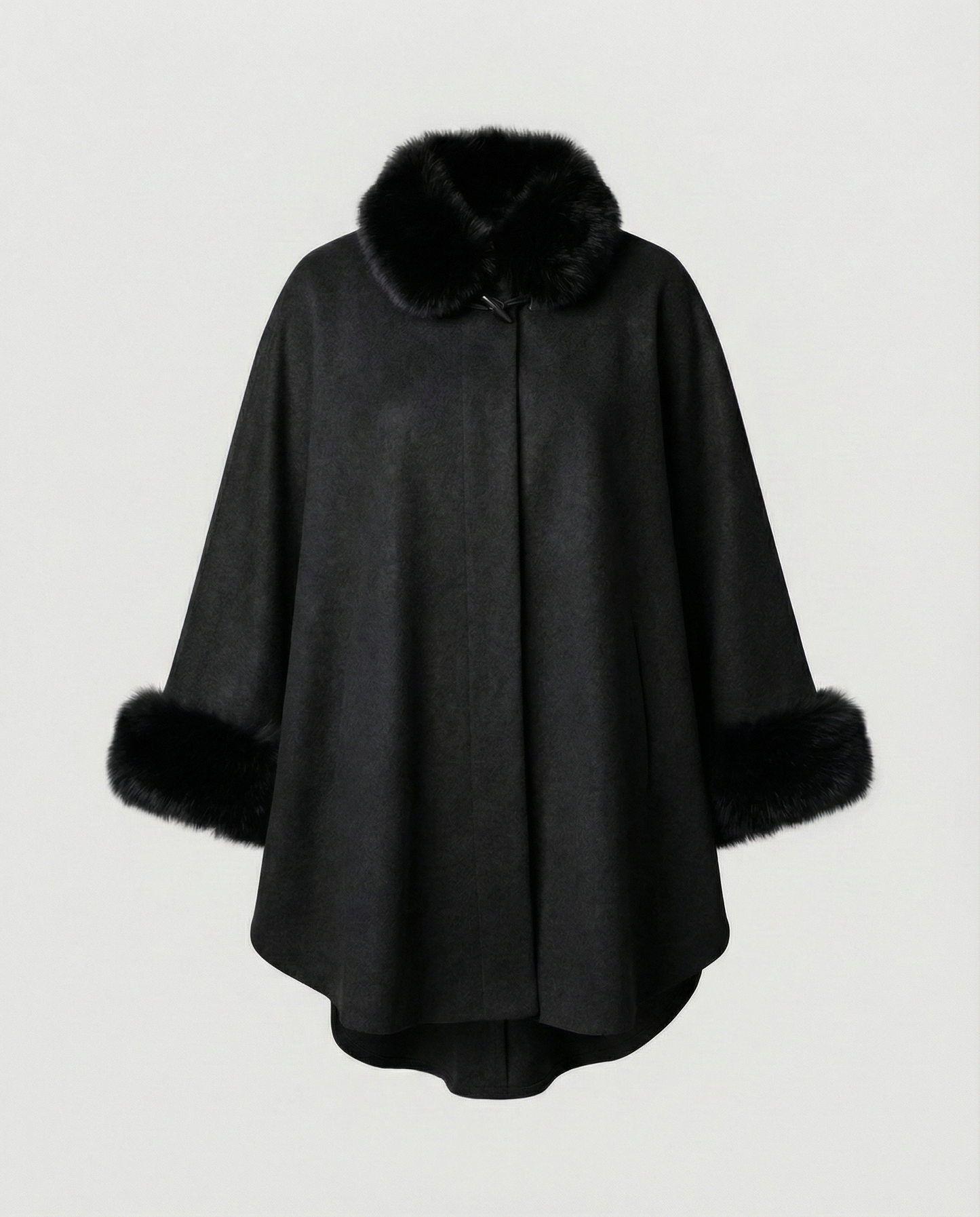 Cappotto Donna in Ecopelliccia Stile Cape