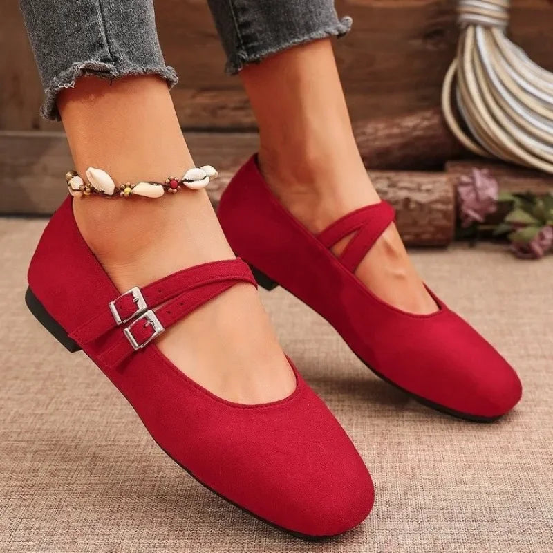 Ballerine comode da donna con cinturino con fibbia in materiale sintetico 2