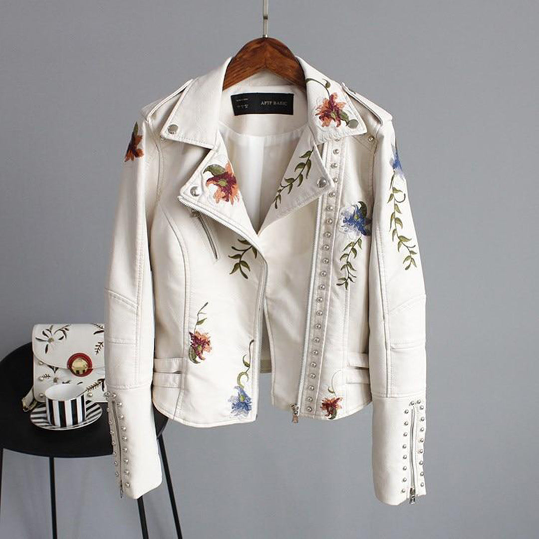 Cappotto Donna Elegante Design Classico Vestibilità Comoda - Brentozzi
