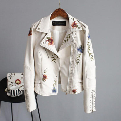 Cappotto Donna Elegante Design Classico Vestibilità Comoda - Brentozzi