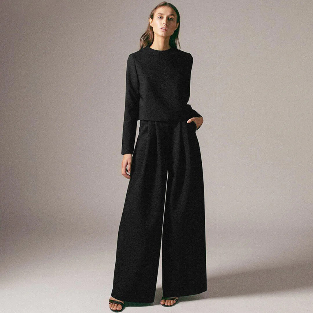 Completo Donna Pantaloni Ampi e Corto