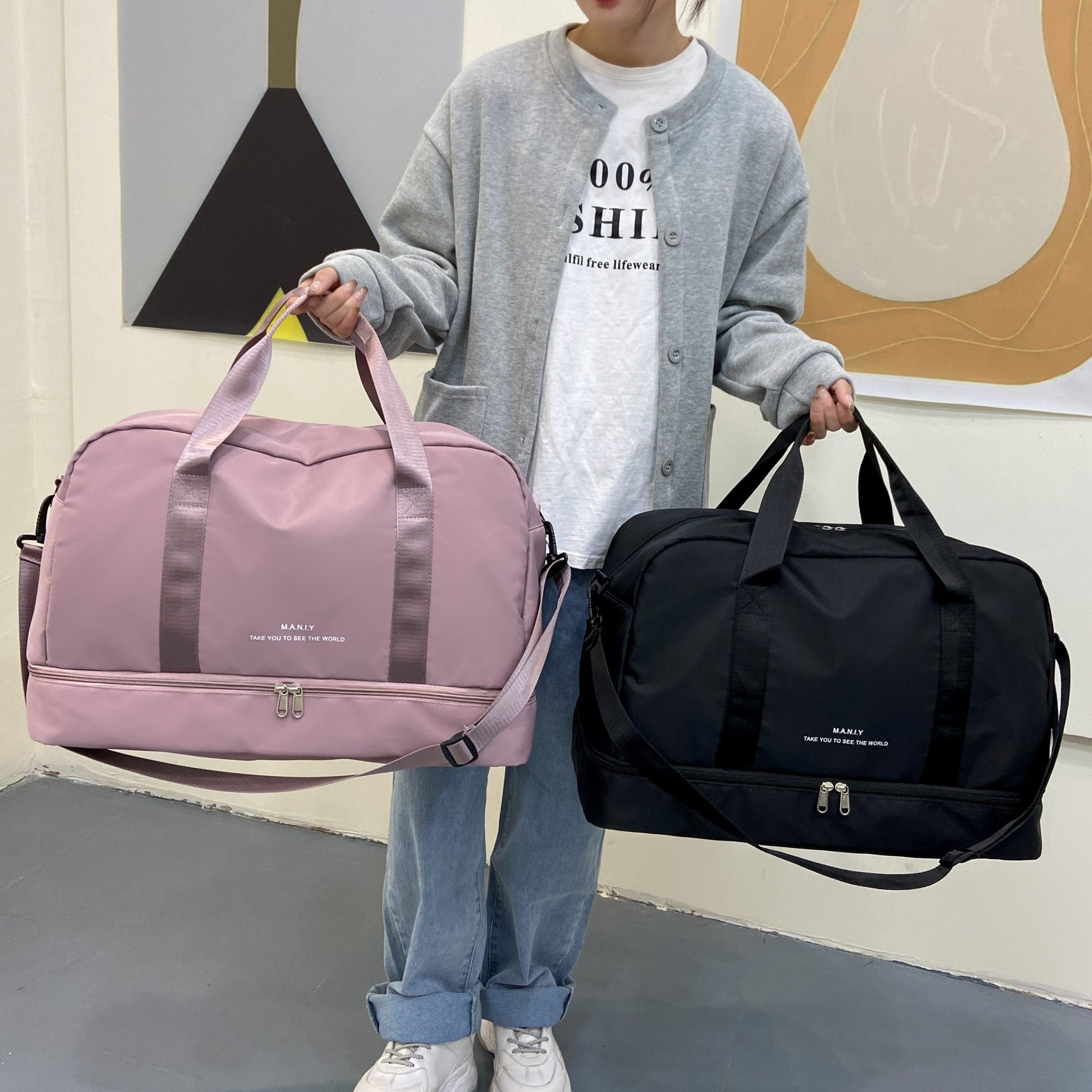 Borsa da viaggio spaziosa unisex per avventure in pelle vegana 4