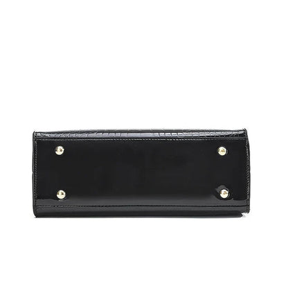 Borsa elegante da donna in vera pelle con finitura lucida 2