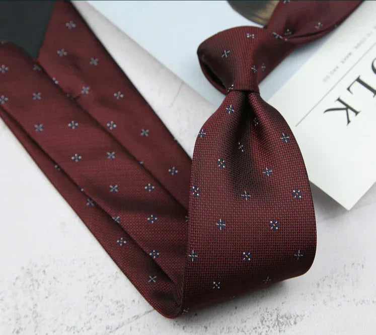 Cravatta Uomo Business Formale Fantasia Rigata e Pois
