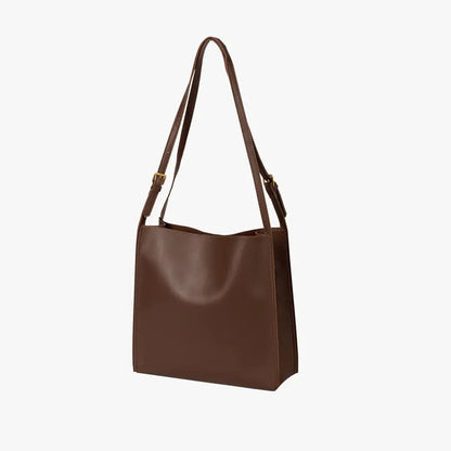 Borsa Tracolla Donna in Pelle Linee Pulite e Tracolla Stretta
