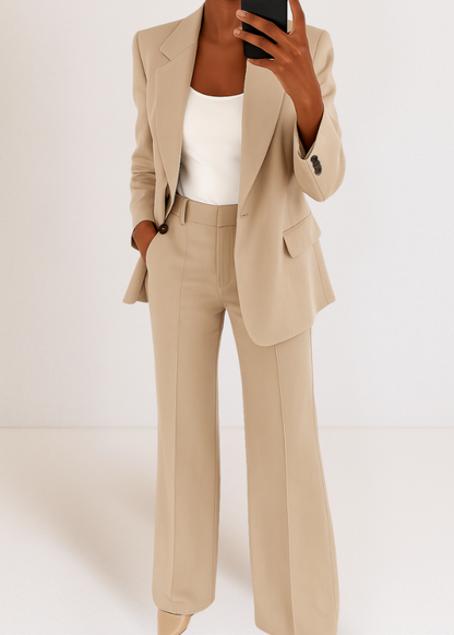 Completo Donna Due Pezzi e Pantaloni Regular Fit