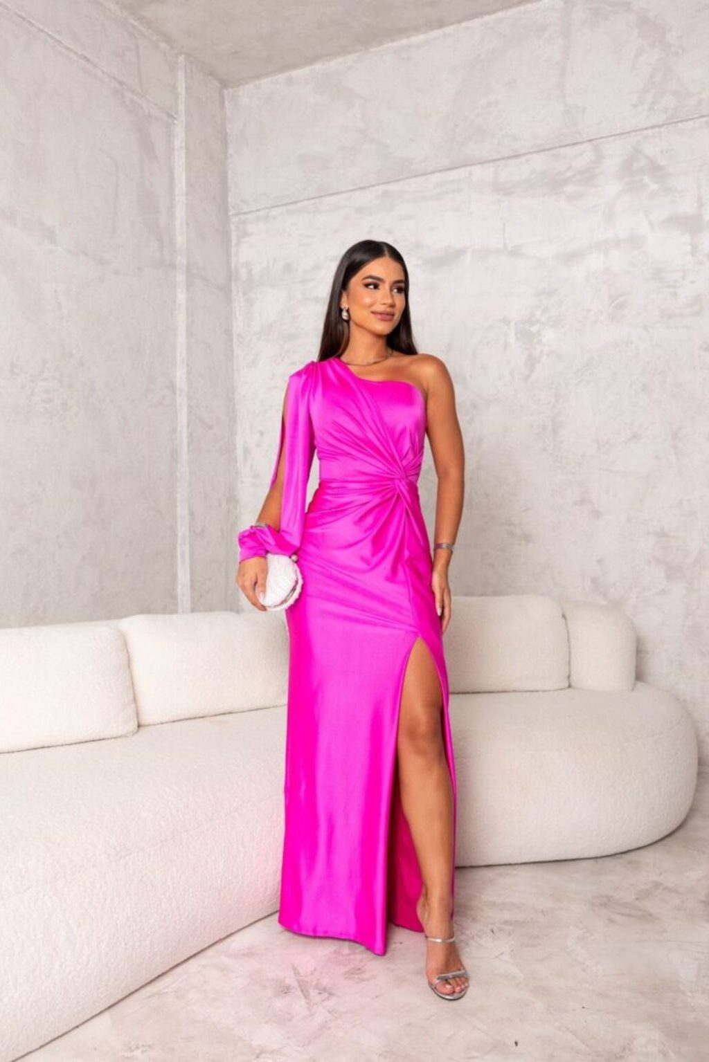 Delia | Abito da Donna Maxi Monospalla Satin Twist con Spacco 5